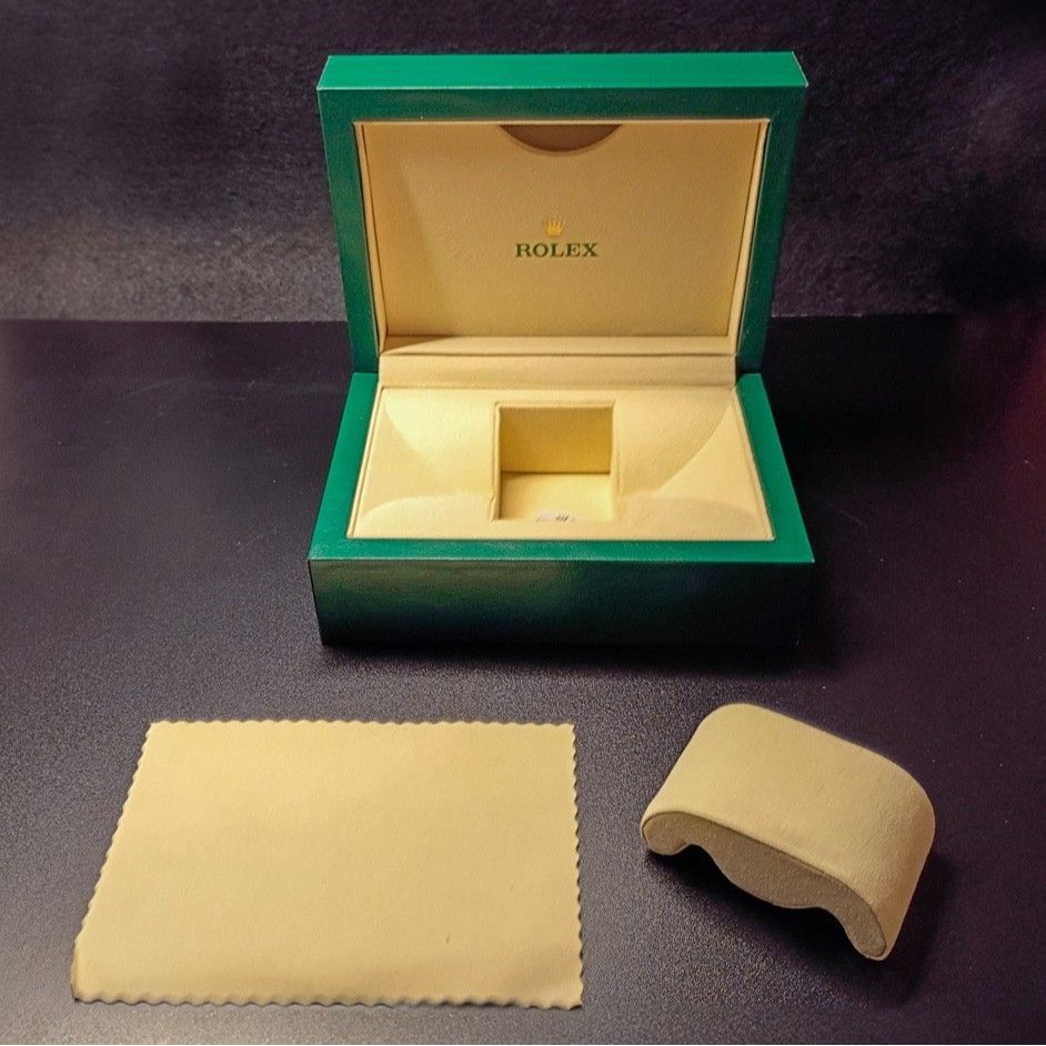 Genuine Rolex Sa Oyster M Watch Wave Box Set  Ref 3913904 Box  Outer Full